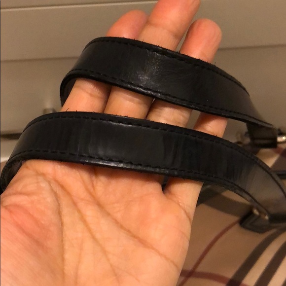 Burberry tote - Picture 8 of 10